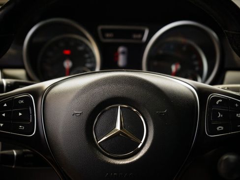 Used 2018 Mercedes-Benz GLE 350 4MATIC image 20