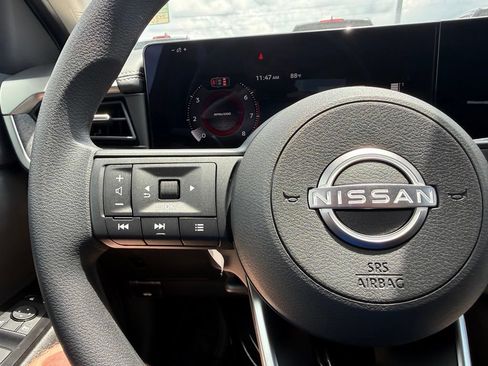 New 2026 Nissan Kicks SV w/ Cold Weather Package FWD image 21