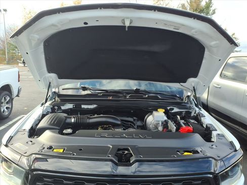 Certified 2022 RAM 1500 Big Horn image 25