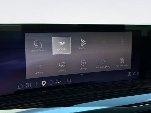 Certified 2026 Cadillac Escalade Luxury RWD image 17