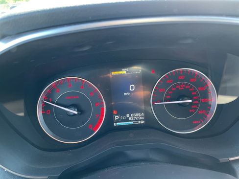Used 2022 Subaru Impreza 2.0i Sport AWD/4WD image 16