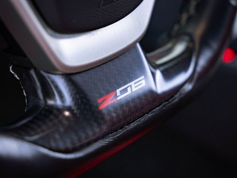 Used 2017 Chevrolet Corvette Z06 image 28