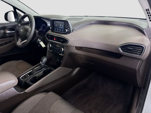 Used 2020 Hyundai Santa Fe SE FWD image 29
