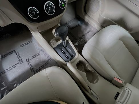 Used 2009 Kia Spectra EX image 23