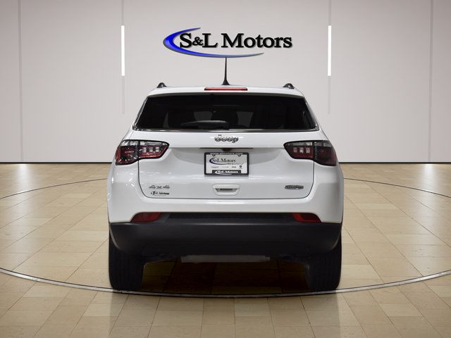 Certified 2024 Jeep Compass Latitude AWD/4WD image 7