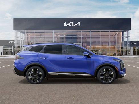 New 2026 Kia Sportage SX AWD/4WD image 2
