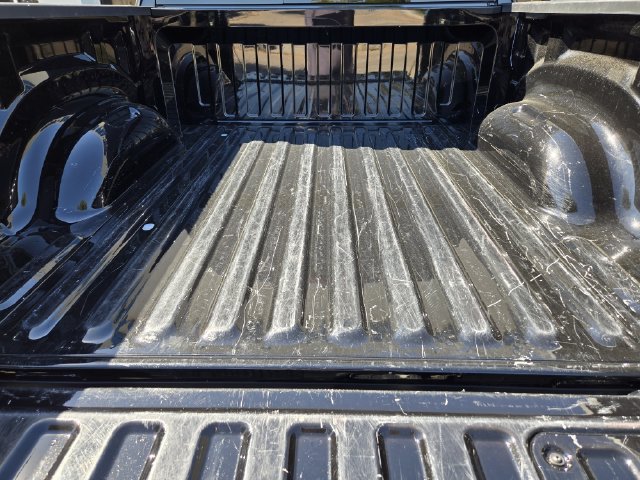Used 2025 RAM 1500 Laramie AWD/4WD image 42