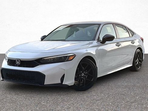 Used 2025 Honda Civic Sport image 4