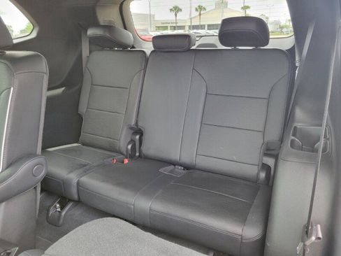 Used 2025 Buick Enclave Sport Touring w/ Power Package FWD image 31