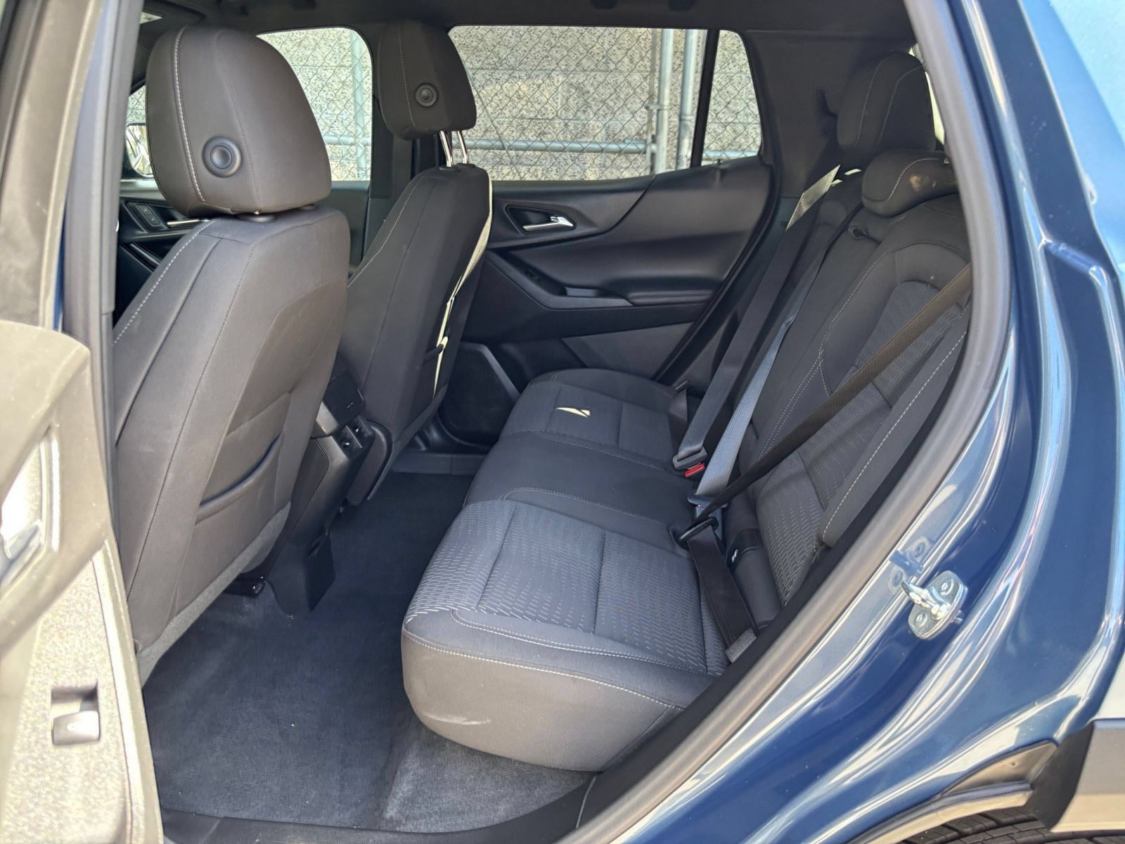 Used 2025 Chevrolet Equinox LT FWD image 25