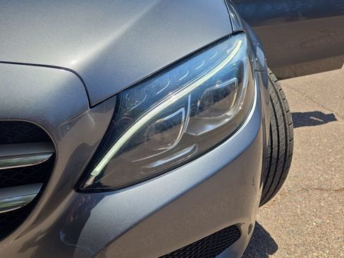 Used 2018 Mercedes-Benz C 300 Sedan image 31