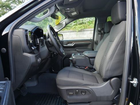 Certified 2023 Chevrolet Silverado 1500 LT w/ Z71 Off-Road Package AWD/4WD image 13