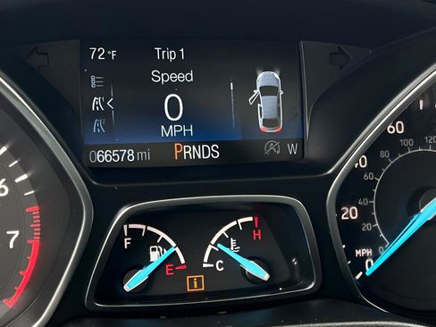 Used 2018 Ford Escape SE image 41