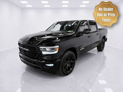 Used 2023 RAM 1500 Laramie AWD/4WD image 1