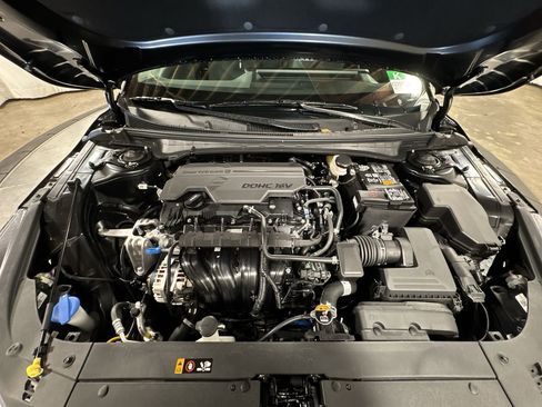 New 2025 Kia K4 LXS image 27