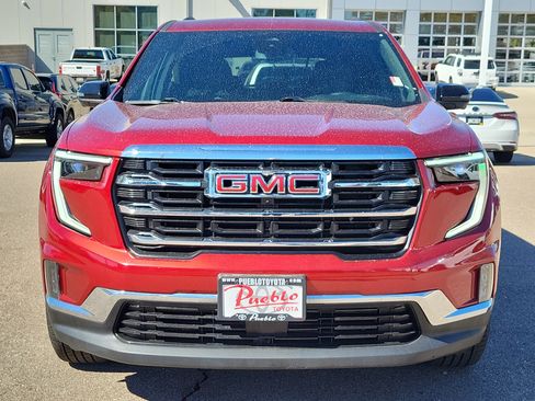 Used 2024 GMC Acadia Elevation image 5