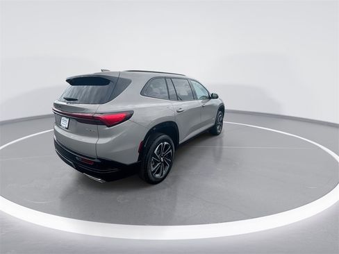 New 2026 Buick Enclave Sport Touring w/ LPO, Floor Liner Package image 8
