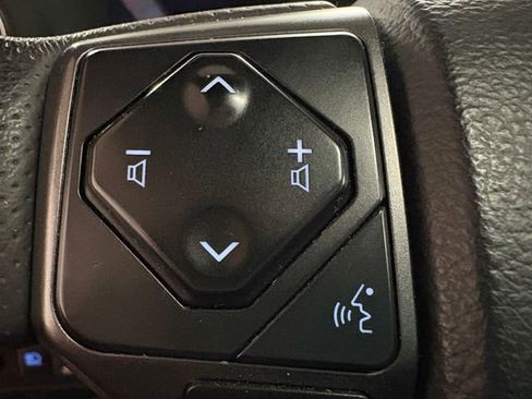 Certified 2020 Toyota Tacoma TRD Sport image 19