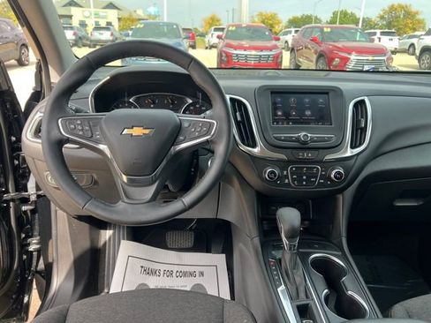 Certified 2023 Chevrolet Equinox LT w/ Driver Convenience Package image 19