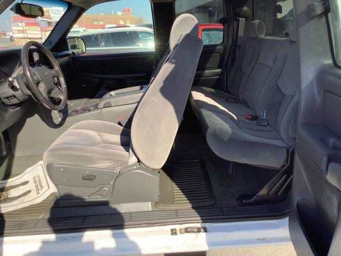 Used 2003 GMC Sierra 2500 SLE w/ Skid Plate Package image 39