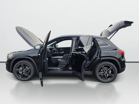 New 2026 Mercedes-Benz GLA 250 4MATIC image 9