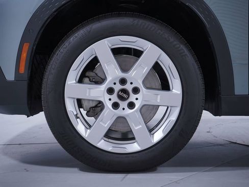 Used 2025 MINI Cooper Countryman S image 2