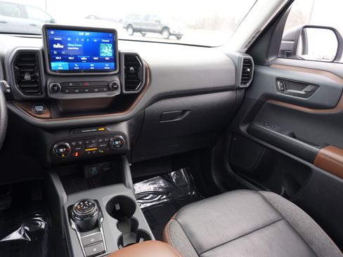 Used 2021 Ford Bronco Sport Outer Banks image 25