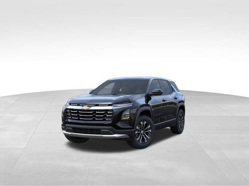 New 2026 Chevrolet Equinox LT image 8