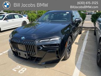 Used 2026 BMW 750e xDrive w/ Premium Package AWD/4WD video 1