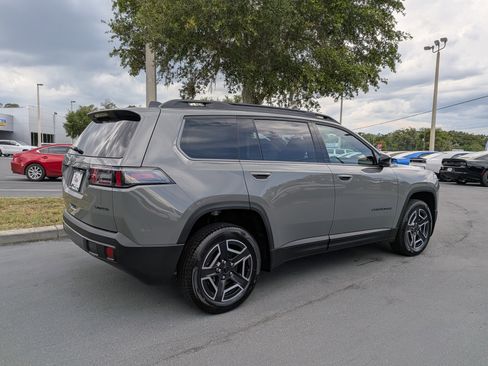 New 2026 Jeep Cherokee Limited AWD/4WD image 3