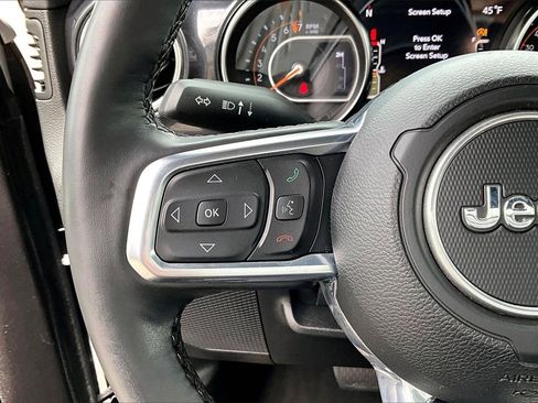 Certified 2022 Jeep Wrangler Unlimited Sahara image 29