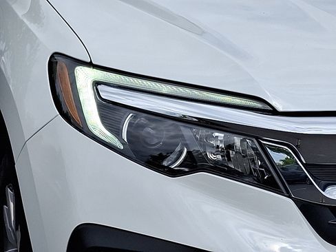 Certified 2021 Honda Pilot EX image 9