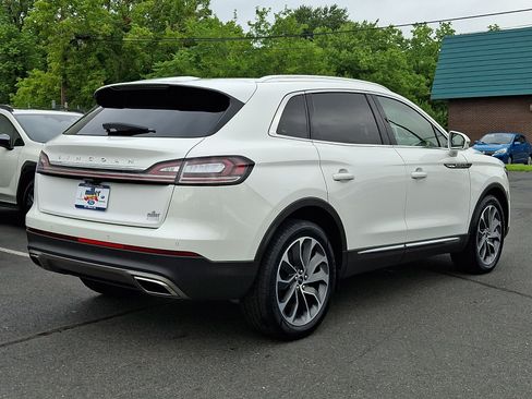 Certified 2023 Lincoln Nautilus Reserve AWD/4WD image 6