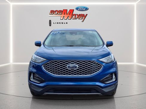 Used 2024 Ford Edge SEL w/ Convenience Package AWD/4WD image 2