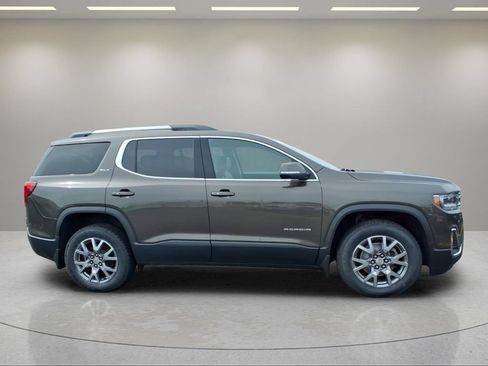 Used 2020 GMC Acadia SLT w/ Trailering Package AWD/4WD image 2