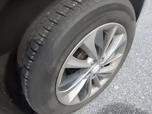 Certified 2023 Buick Encore GX Select w/ Sport Touring Package image 6