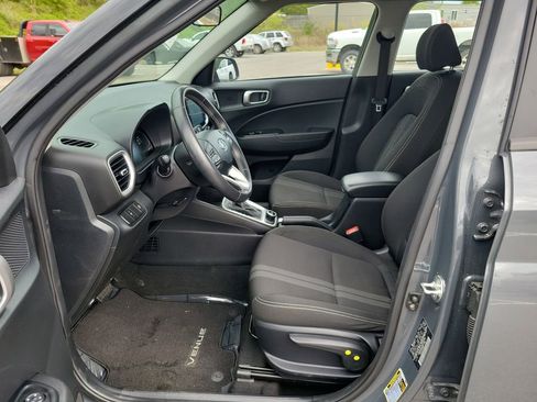 Used 2024 Hyundai Venue SEL FWD image 27
