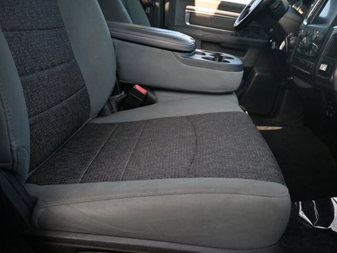 Used 2019 RAM 1500 Big Horn image 52