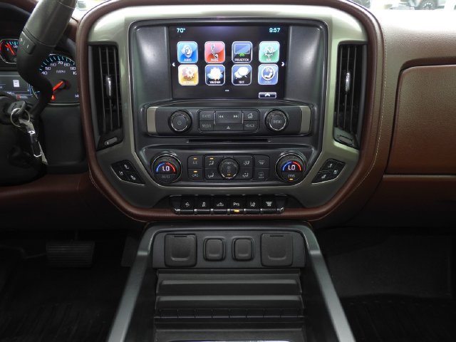 Used 2018 Chevrolet Silverado 2500 High Country w/ Duramax Plus Package AWD/4WD image 36