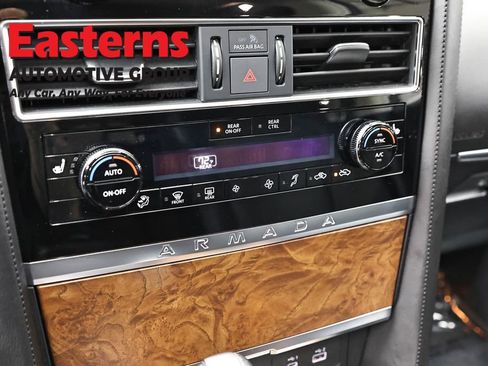 Used 2024 Nissan Armada SL w/ Captain's Chairs Package image 20