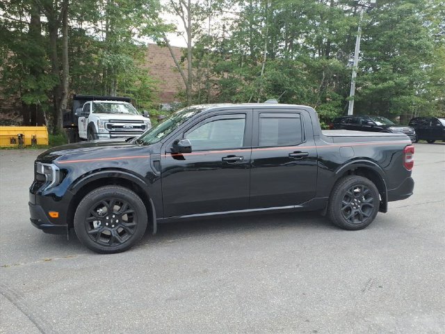 Used 2025 Ford Maverick Lobo AWD/4WD image 8