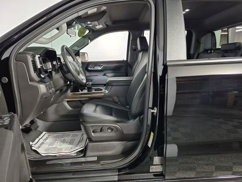 Certified 2025 Chevrolet Silverado 1500 LT Trail Boss w/ Convenience Package II image 16