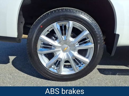 Certified 2024 Chevrolet Silverado 1500 High Country w/ High Country Premium Package image 30