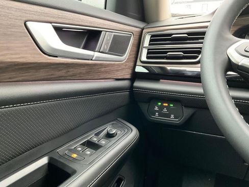 New 2026 Volkswagen Atlas SEL image 26