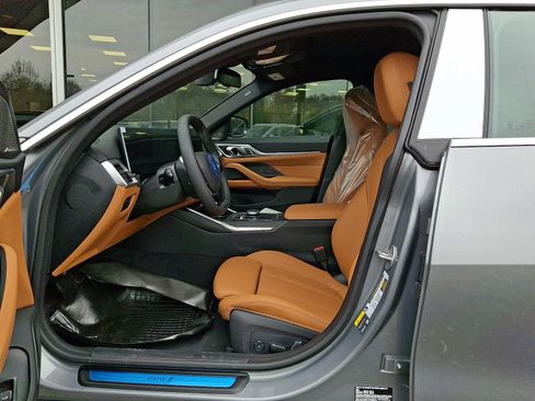 New 2026 BMW i4 xDrive40 AWD/4WD image 5