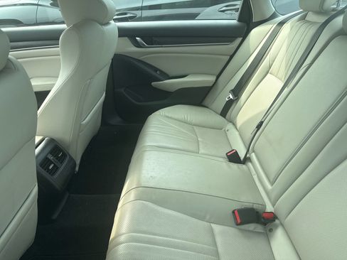 Used 2018 Honda Accord EX-L image 11