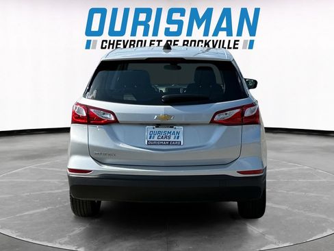 Used 2020 Chevrolet Equinox LS w/ LPO, Floor Liner Package FWD image 5