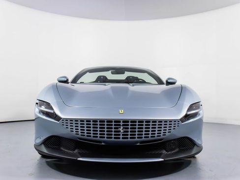 Certified 2025 Ferrari Roma Spider RWD image 11