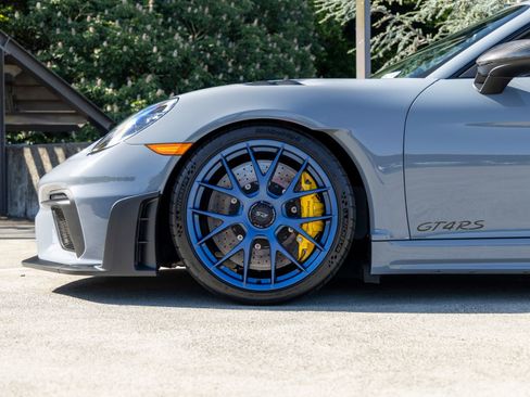 Certified 2025 Porsche 718 Cayman GT4 RS RWD image 13