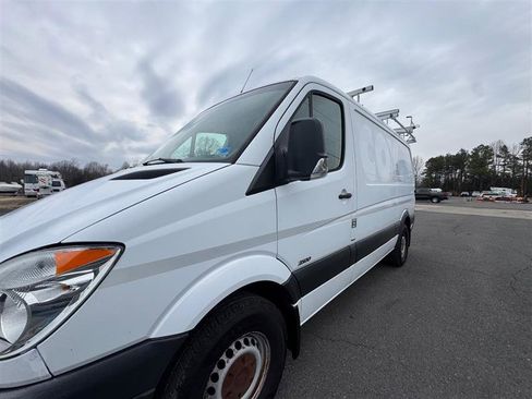 Used 2012 Mercedes-Benz Sprinter 2500 w/ Additional Battery Pkg image 13